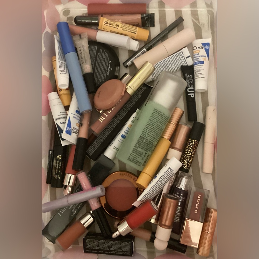 3 piece MYSTERY MAKEUP BUNDLE